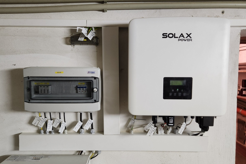 Fotovoltické elektrárne Fotovoltické elektrárne