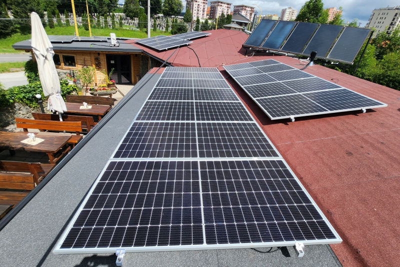 Fotovoltické elektrárne Fotovoltické elektrárne