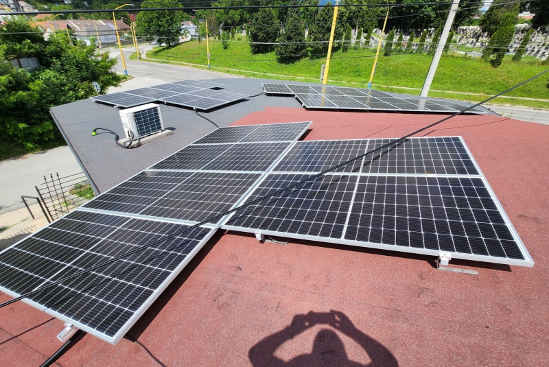 Fotovoltické elektrárne Fotovoltické elektrárne